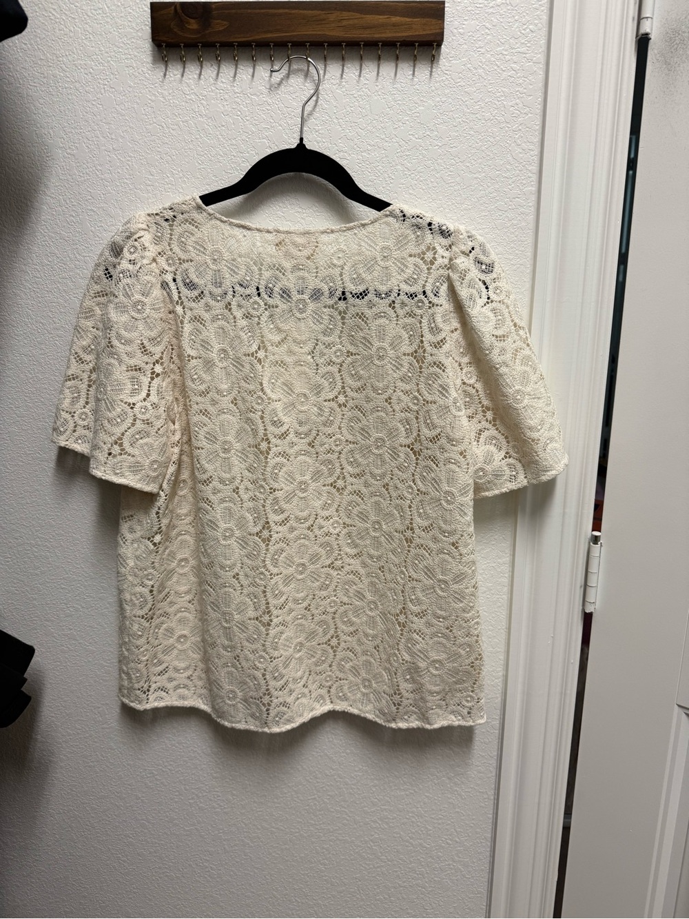 Sezane Emma Blouse - Picture 4 of 7